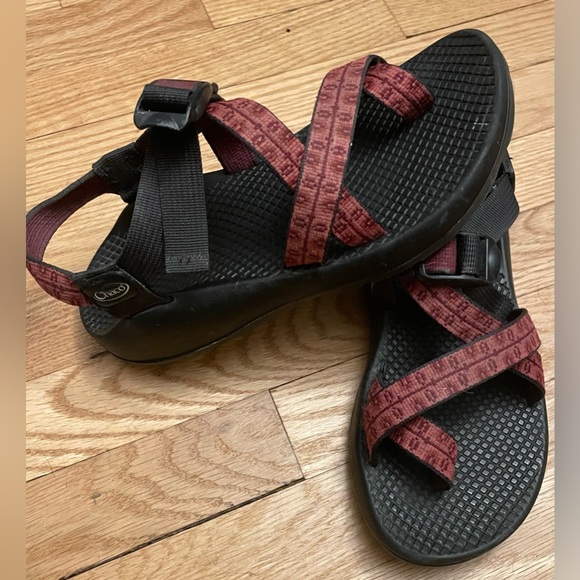 CHACO Women's Hiking Sandals Red/Black Size 6 - Picture 4 of 13